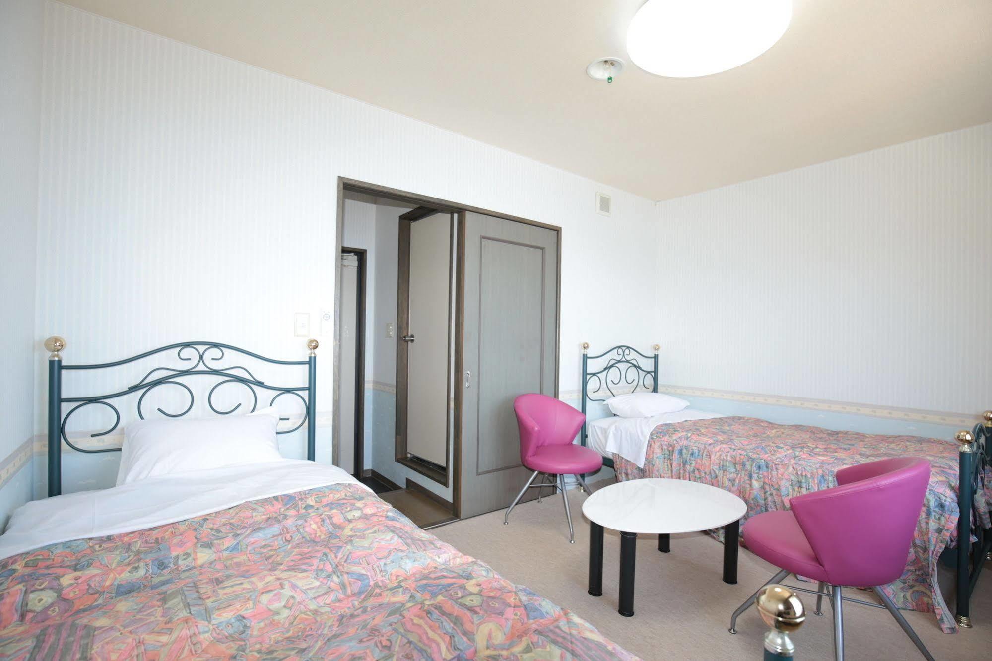 Iruka Hotel Shari Bagian luar foto